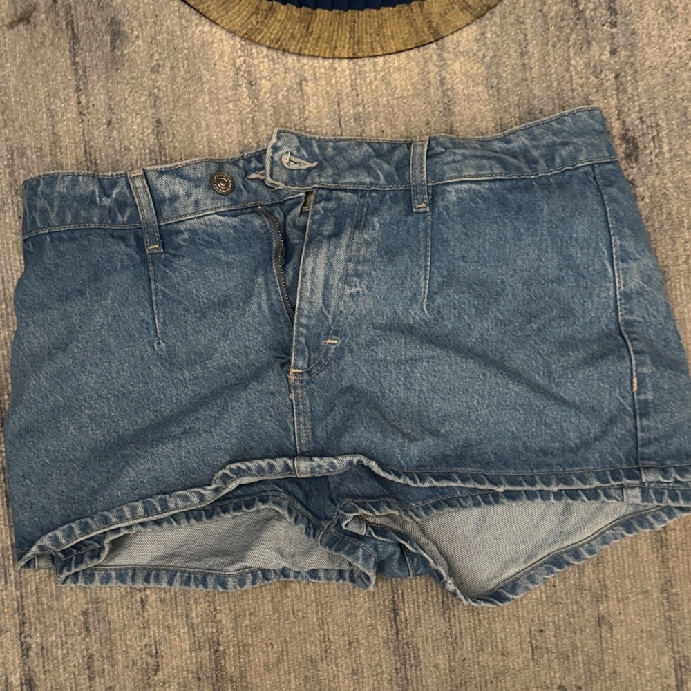 We The Free Vintage-Inspired Blue Denim Shorts